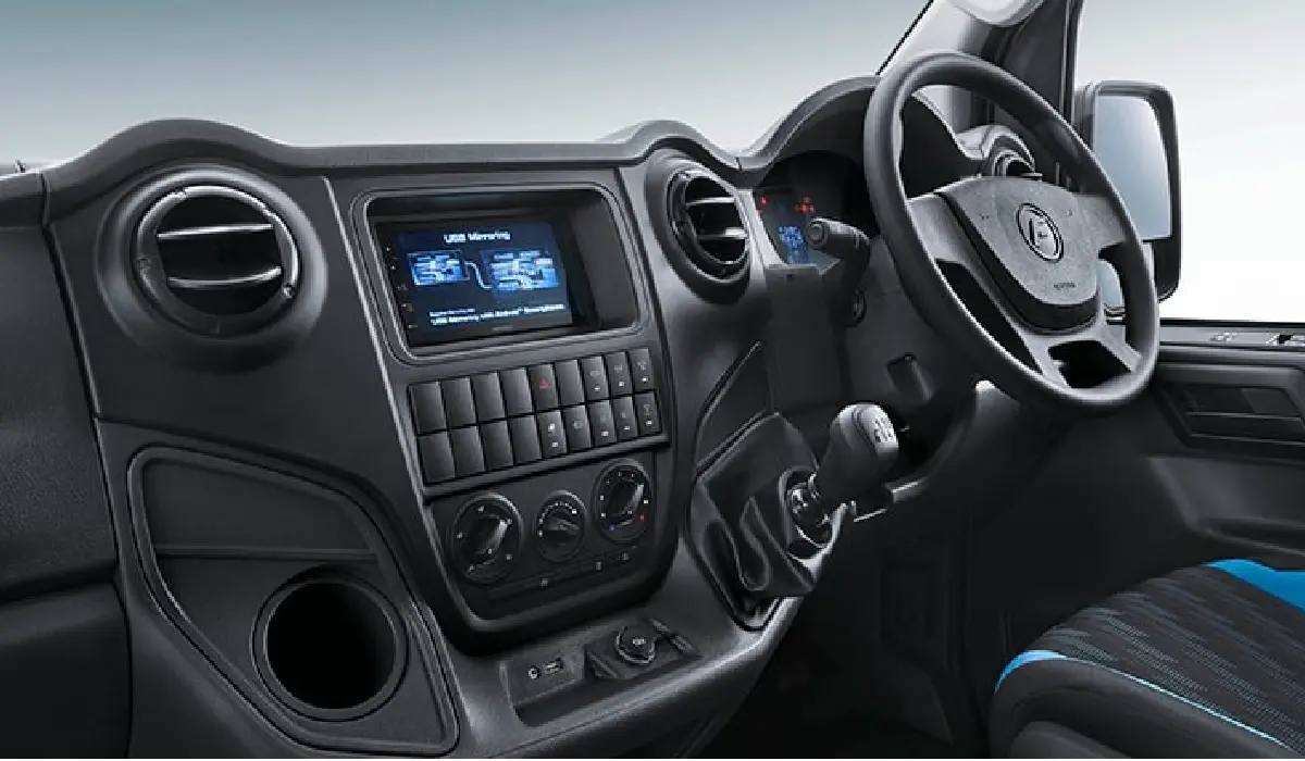 Force - Urbania Medium Wheelbase - Luxury Van Rentals Near me - Used Luxury Van Near me - Exclusive Concierge Club.webp